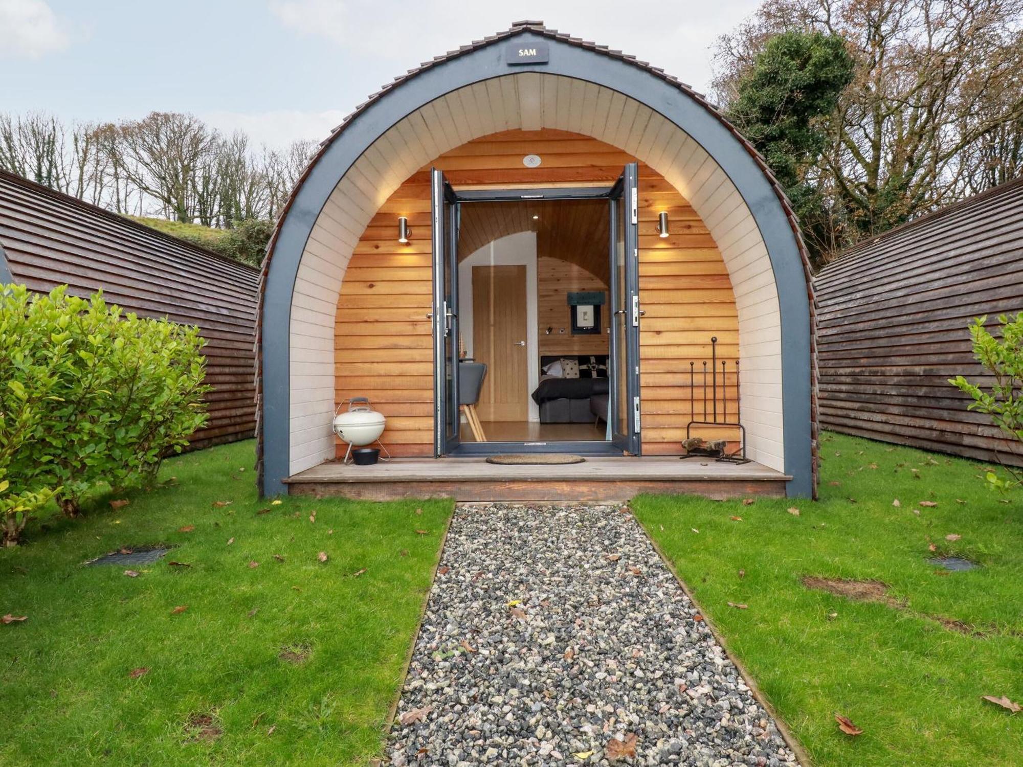 Holiday home Barry